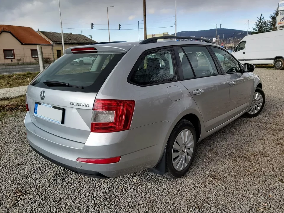Škoda Octavia 1.6 TDI Combi